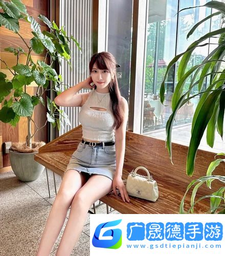 《金花瓶》完整版, 細(xì)膩描繪情感, 網(wǎng)友: 經(jīng)典之作，值得一讀！